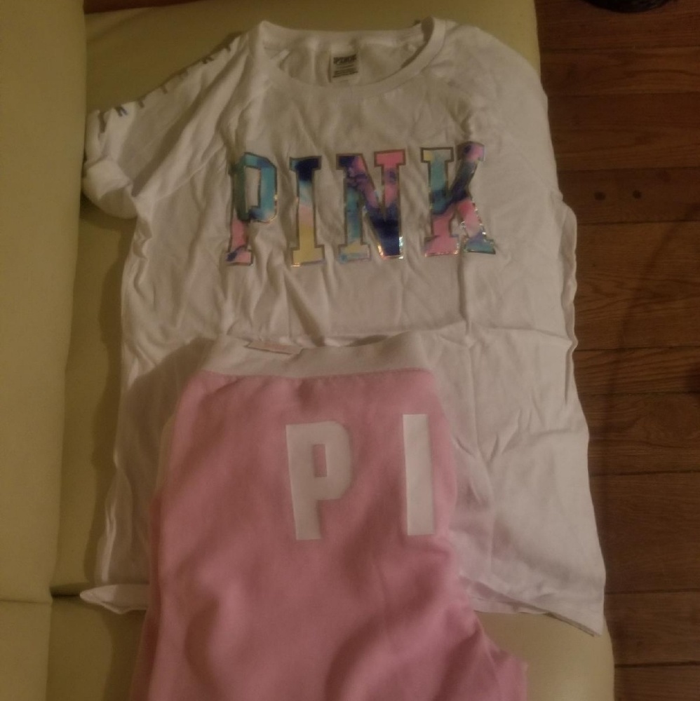 SOLD Victoria Secret VS Pink Set pants shirt